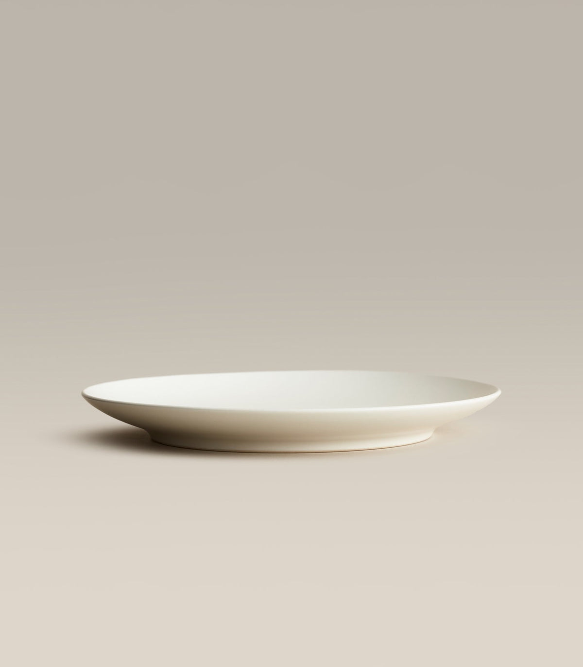 Big Stoneware Plate Set, third full set laid out