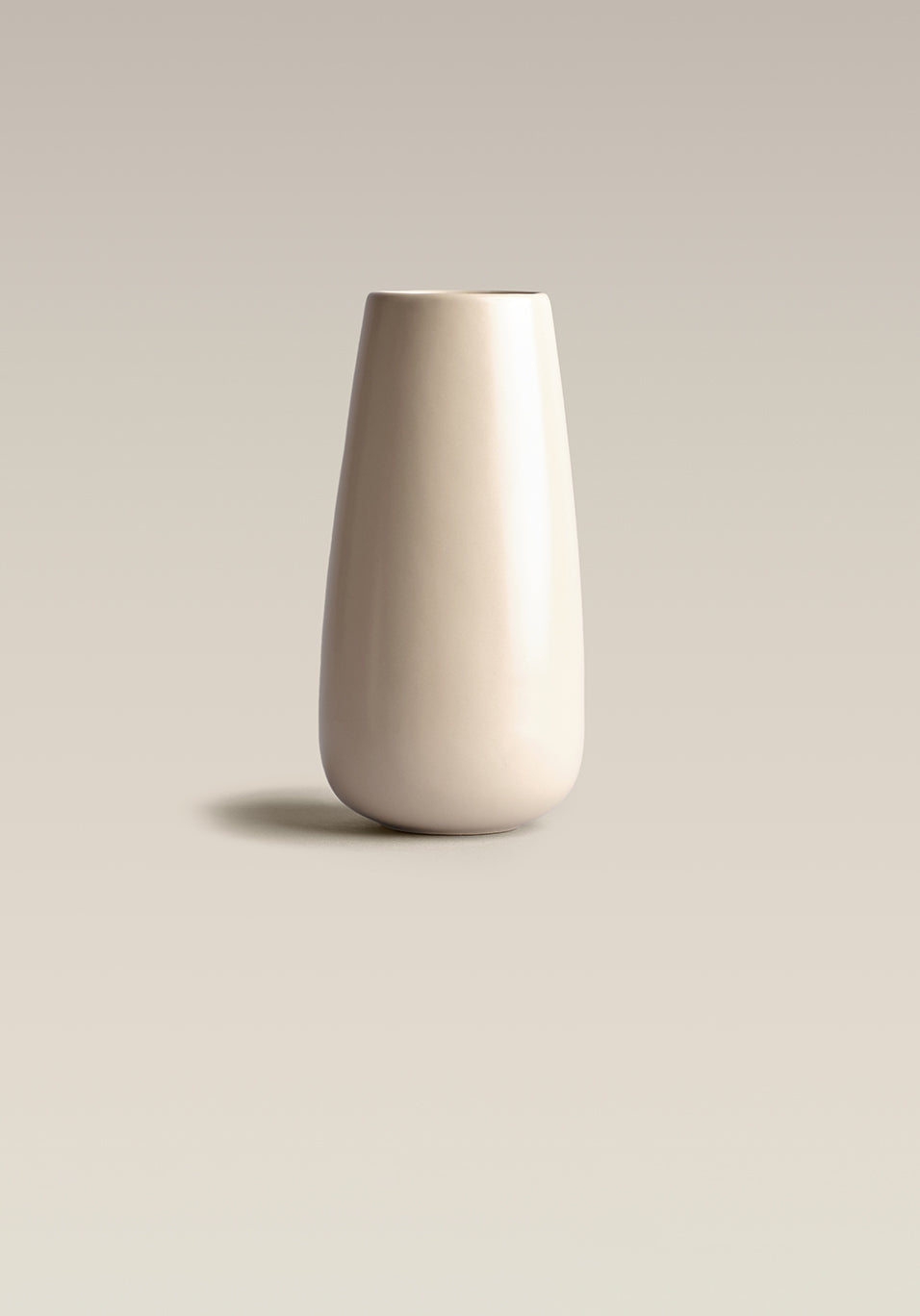 Bud Vase, close up of the edge