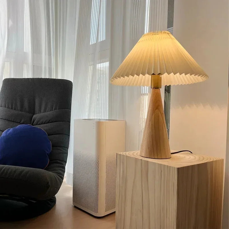 Astoria Table Lamp