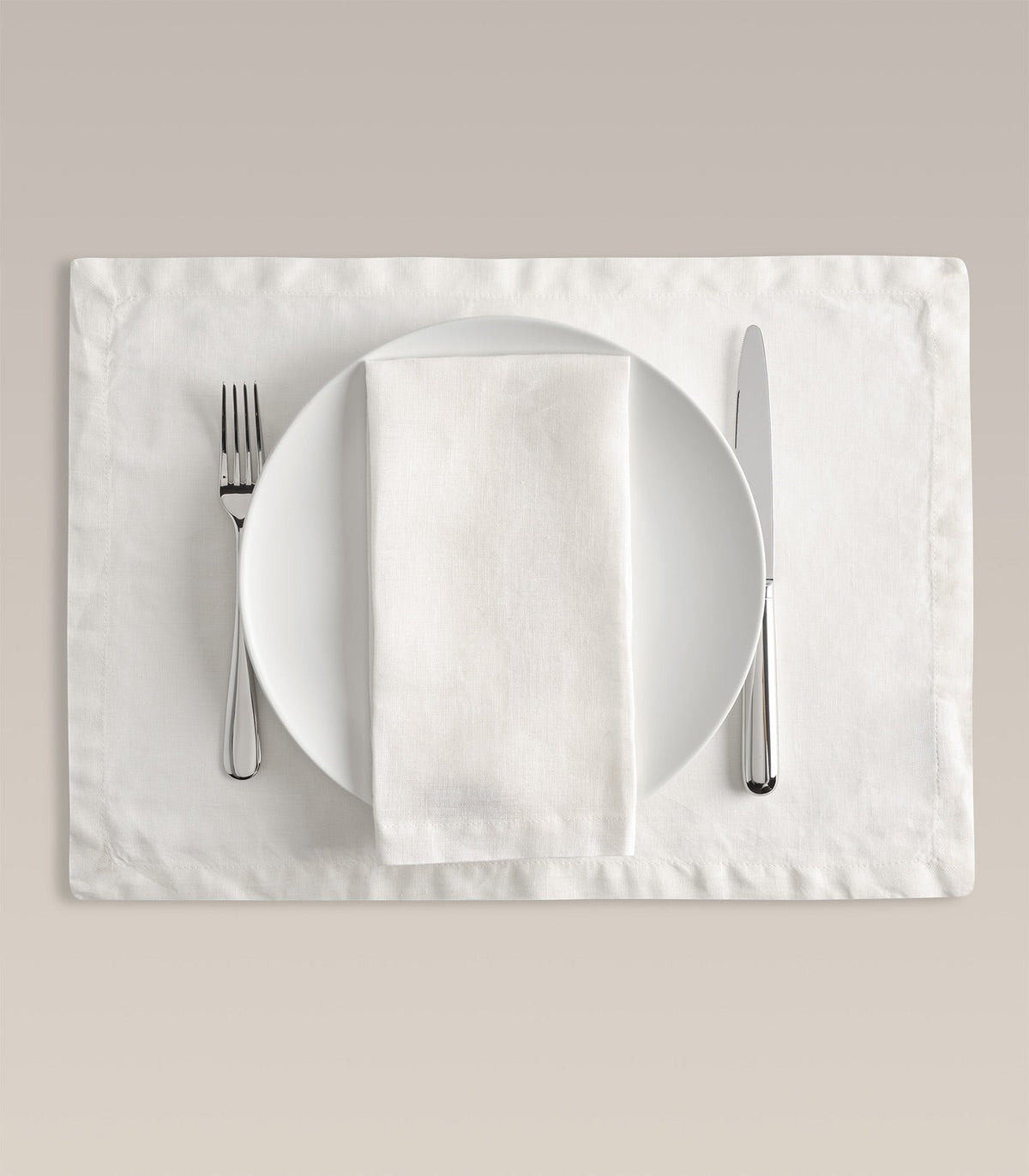 Everyday Linen Napkin and Placemat Set, colour and finish close up