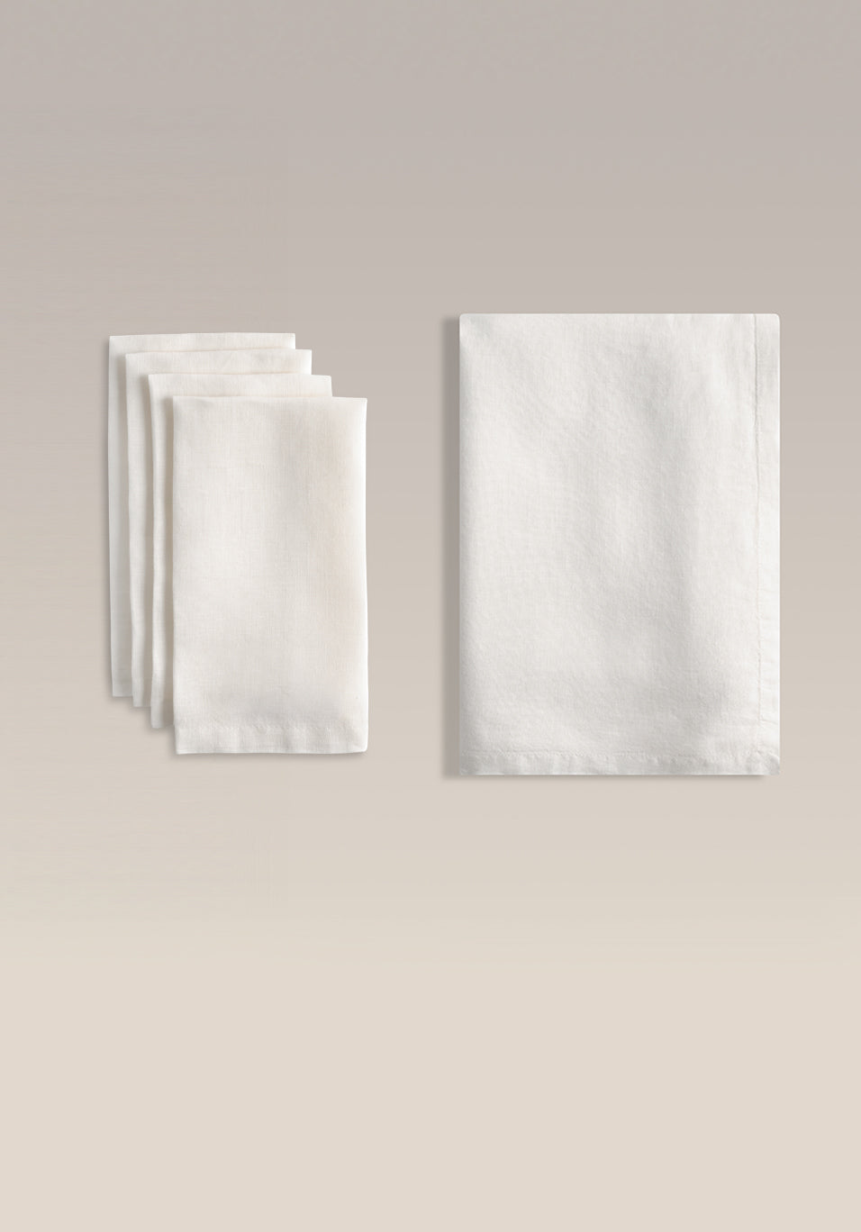 Everyday Linen Napkin and Tablecloth Set, corner and edge detail
