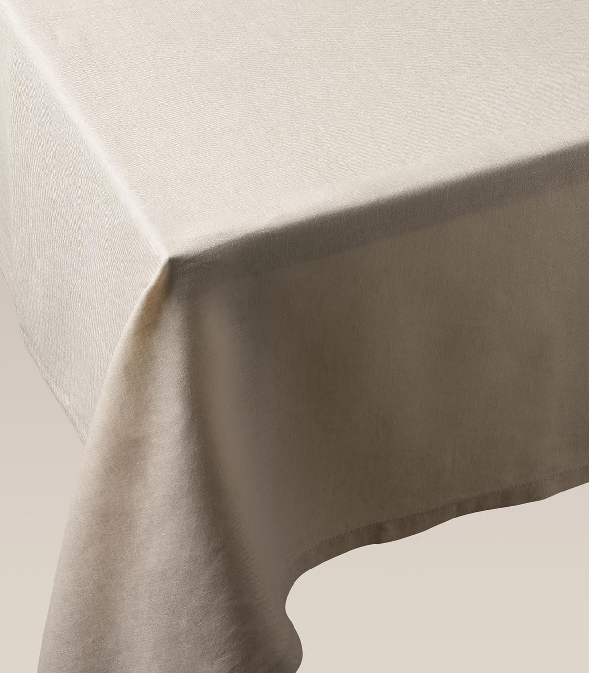 Everyday Linen Napkin and Tablecloth Set, folded detail