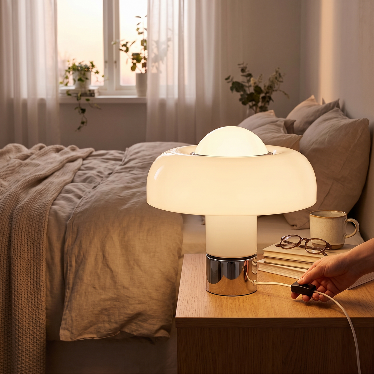 Carlotta Table Lamp