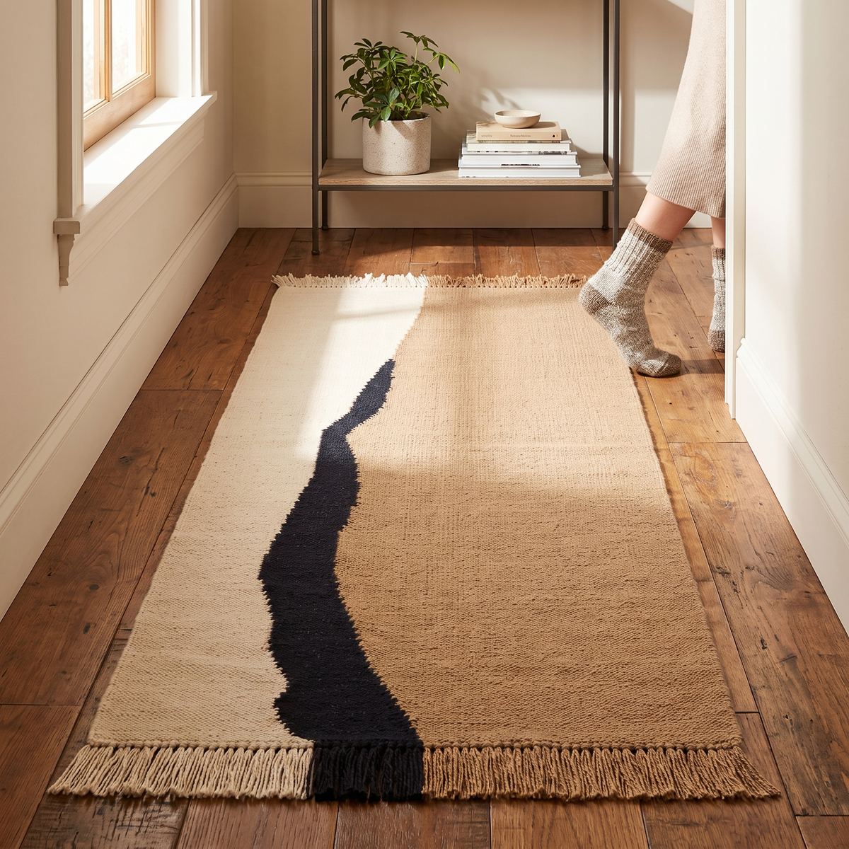 Soil Kelim Runner - Dark Sand/Off-white