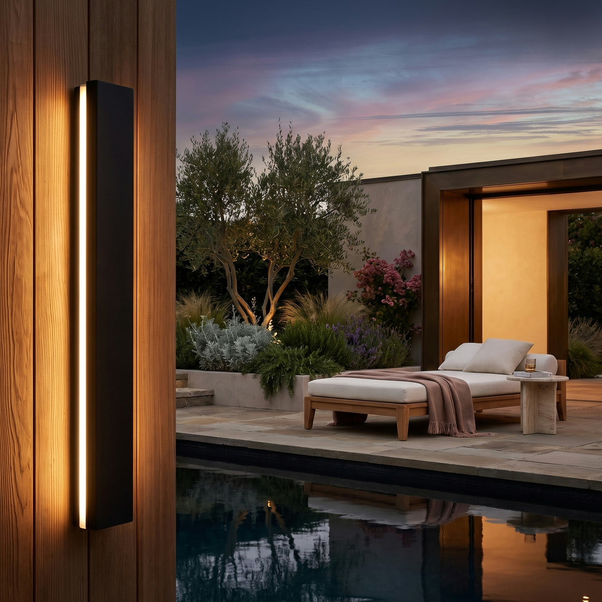 Modern Outdoor Wall Light