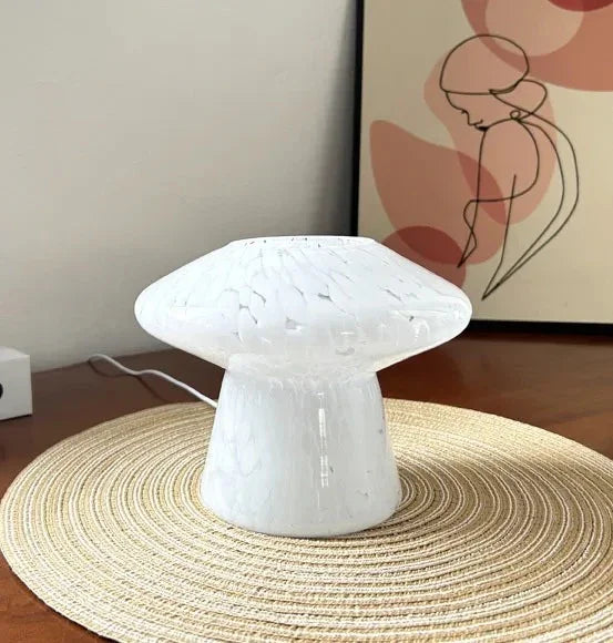 Alaia Table Lamp