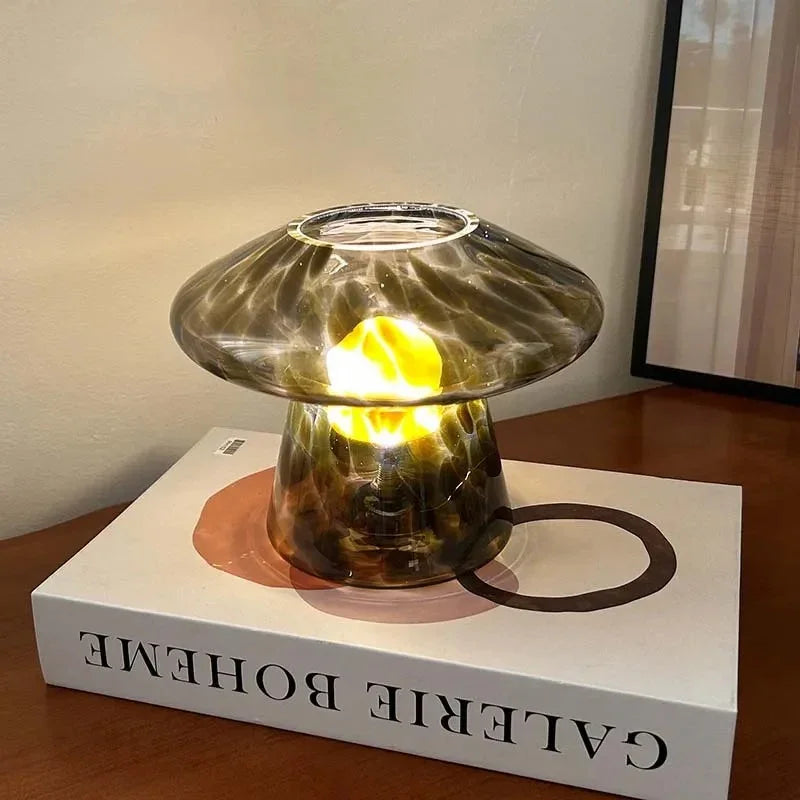 Alaia Table Lamp
