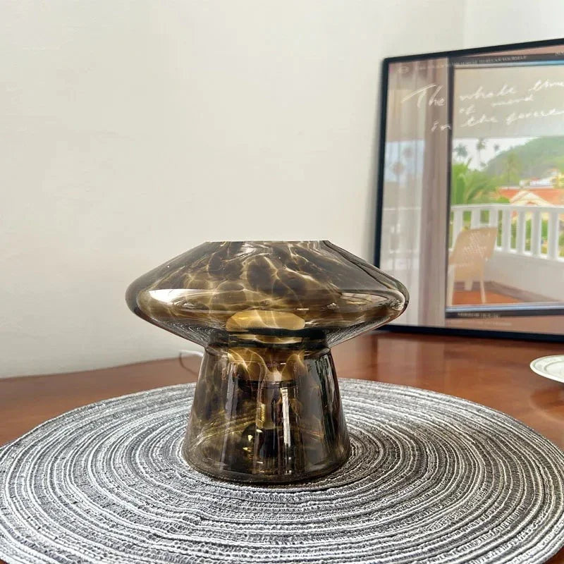 Alaia Table Lamp