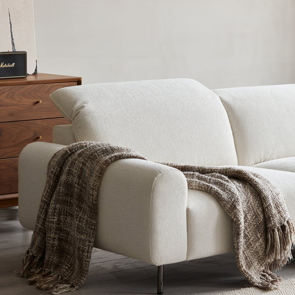 Minimalist Chenille Velvet Fabric 1 Seater Sofa DRIFT