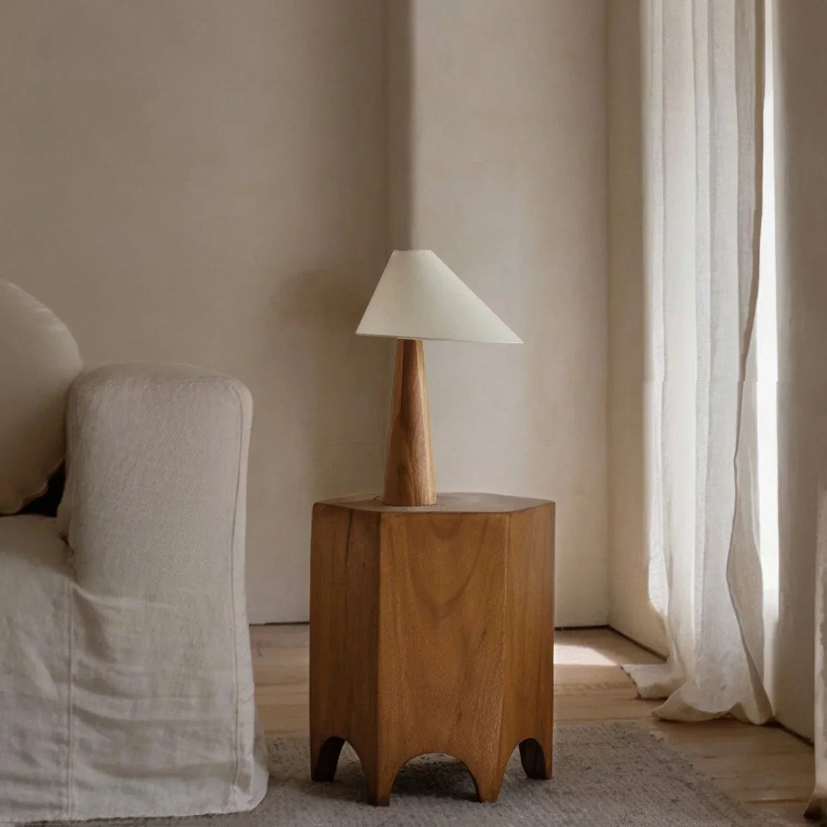 Bonfilia Wood Table Lamp