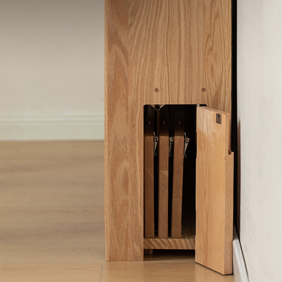 Scandinavian Oak Wood Extendable Dining Table With Shelf NEST