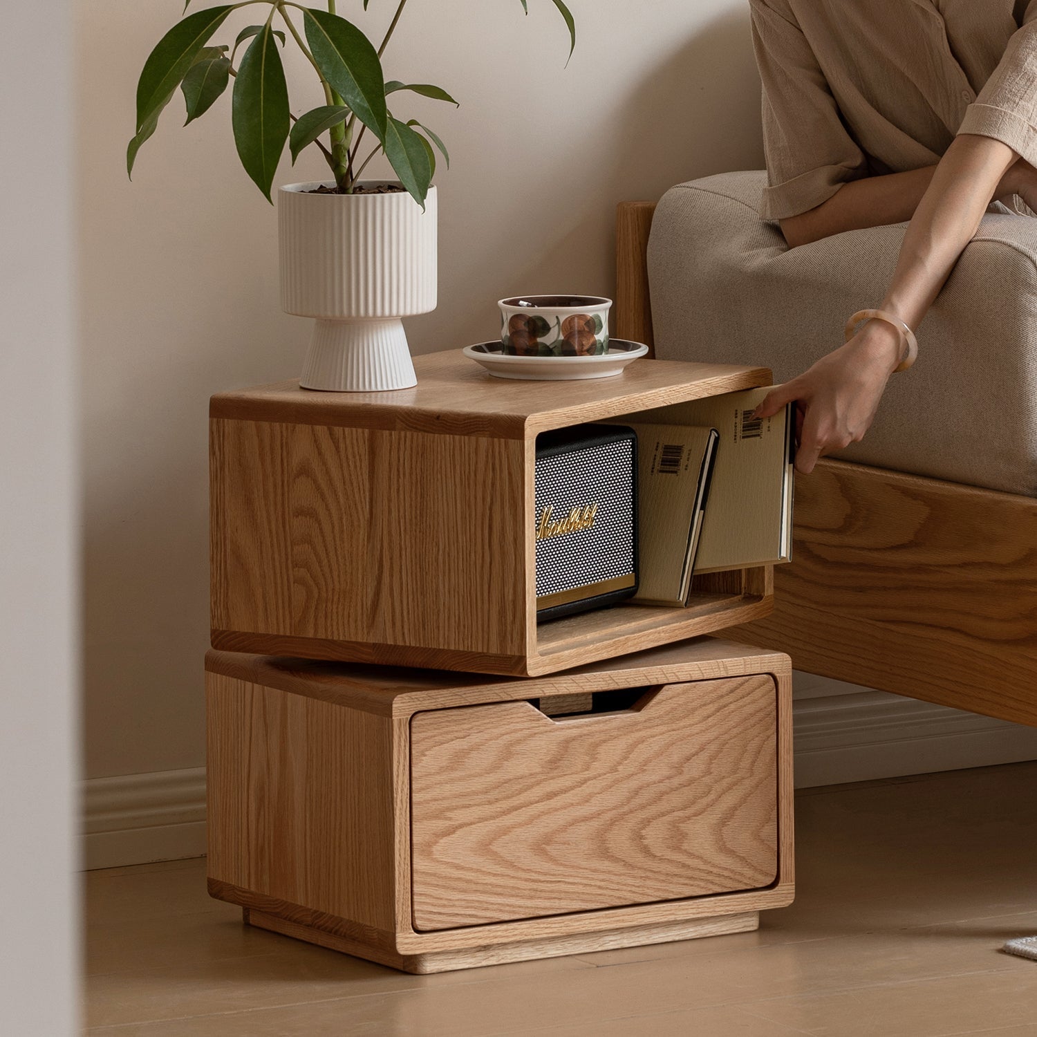 Scandinavian Oak Wood Revolving Side Table TWIST
