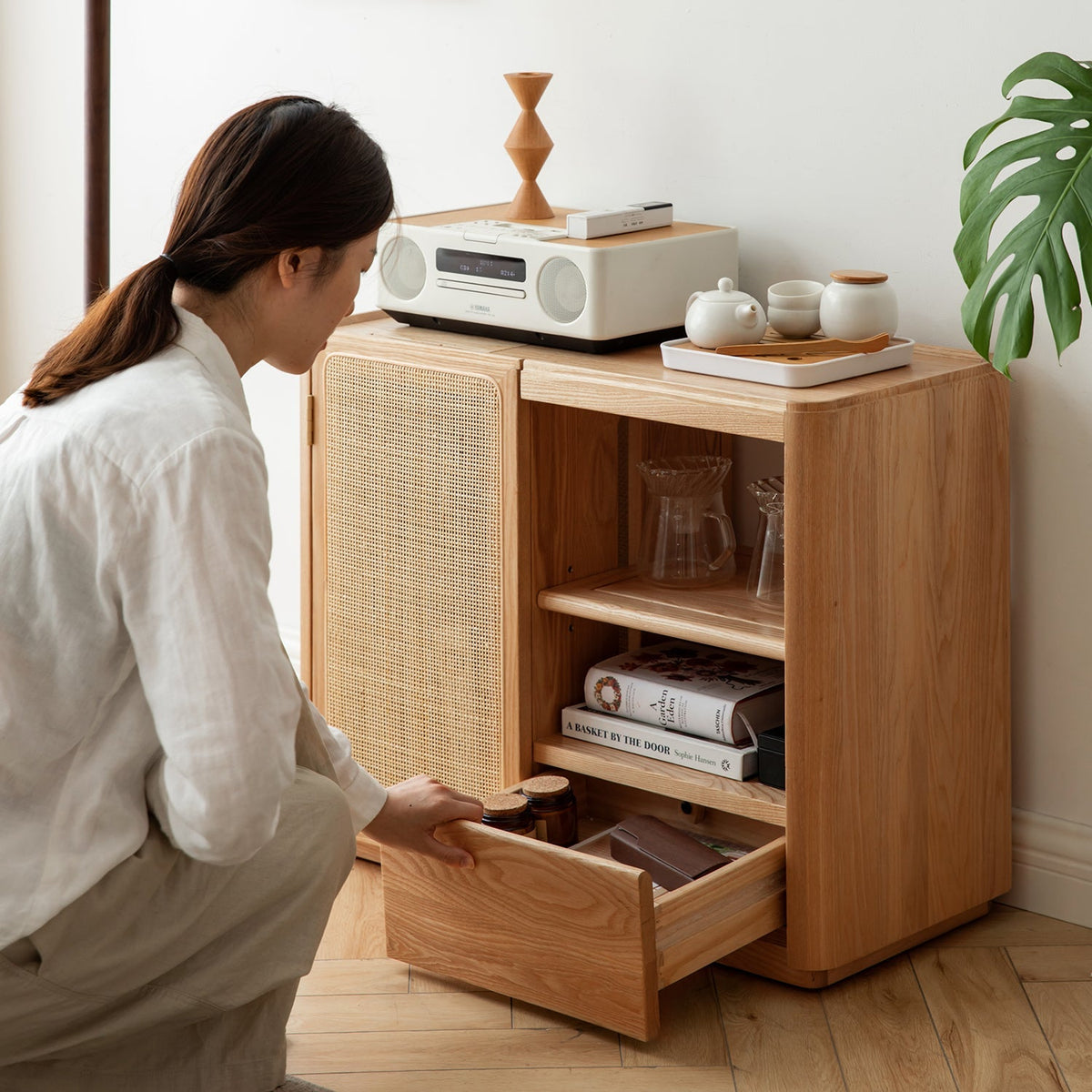 Scandinavian Oak Wood Wheel Tea Side Table VINE