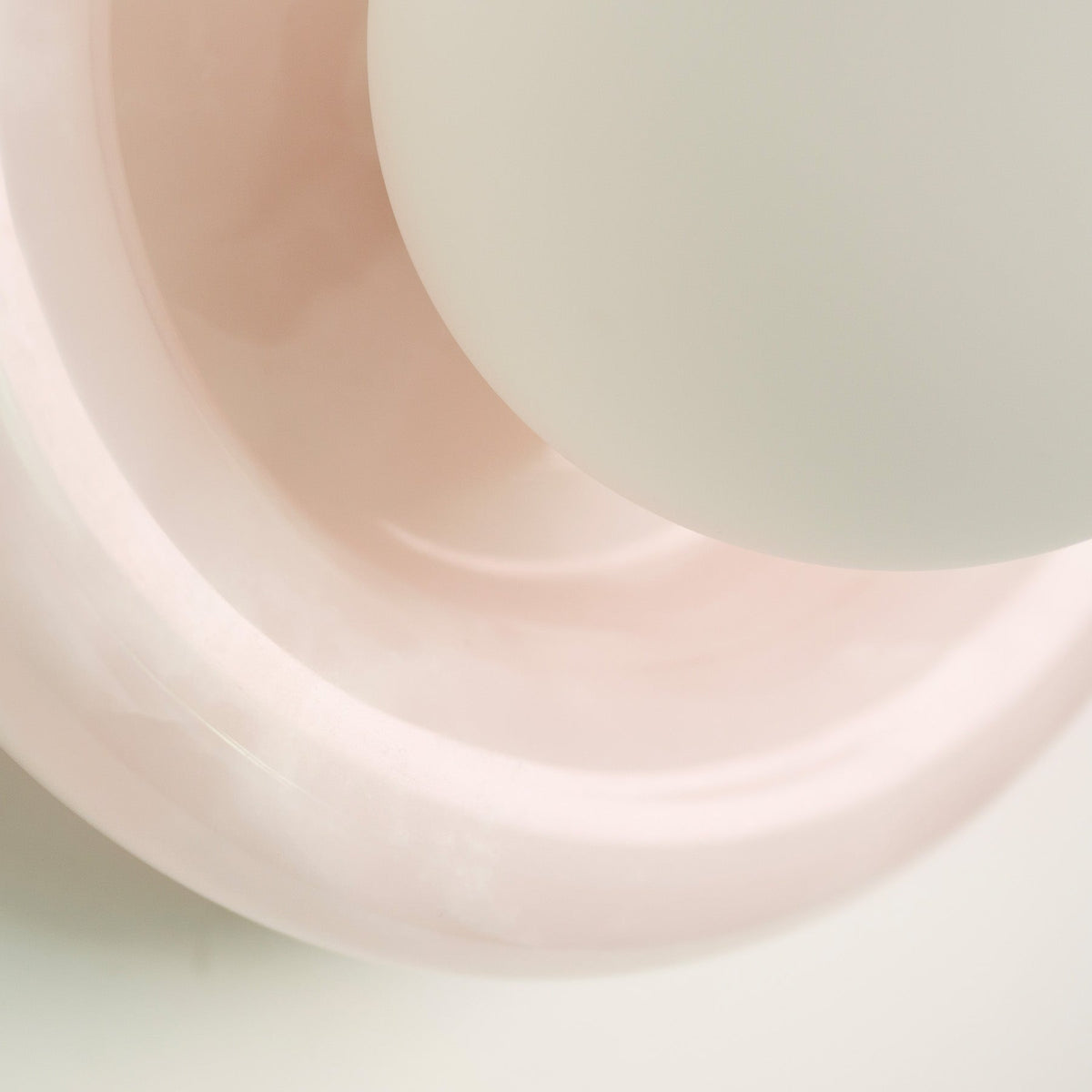Nara Alabaster cloud stone bubble plate wall Light / sconce