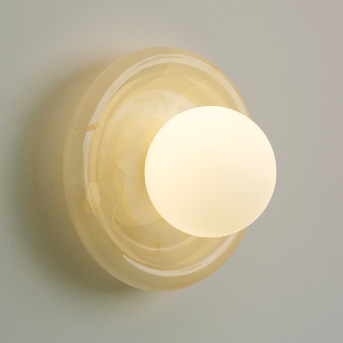 Nara Alabaster cloud stone bubble plate wall Light / sconce